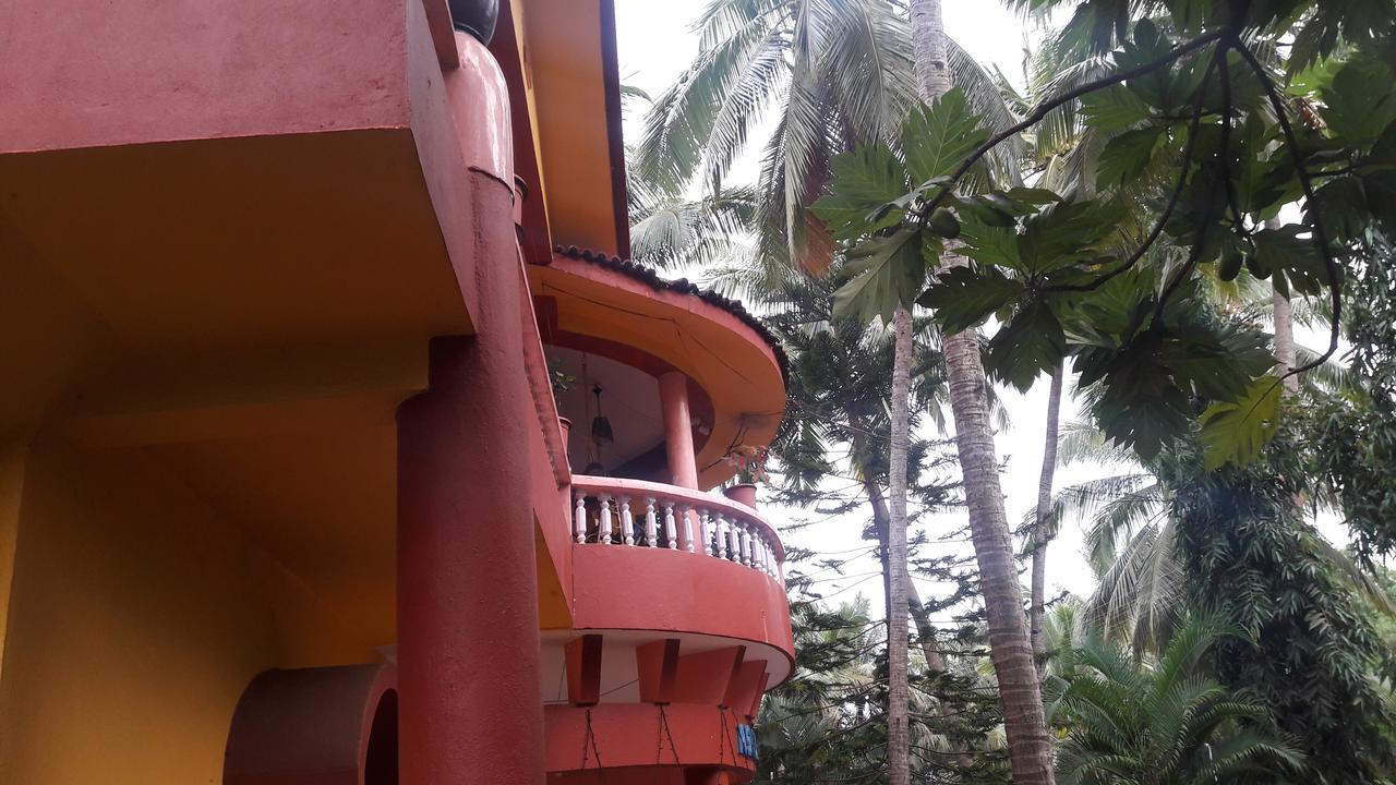 Ashley Holiday House Hotel Calangute Exterior photo